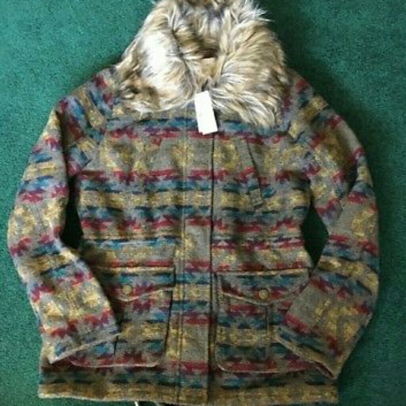 BONGO Jackets & Blazers - NWOT BONGO Faux Collar Aztec Lined Coat